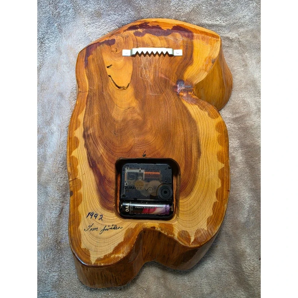 Vintage 1992 Tom Snider Signed Live Edge Wood Slab Wall Clock American Eagle 11